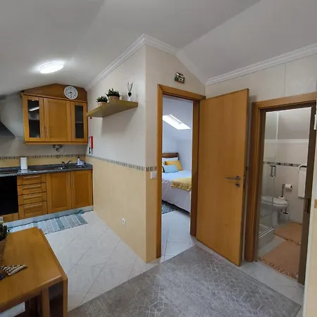 Holiday home Casinhas Adelaide Nazare