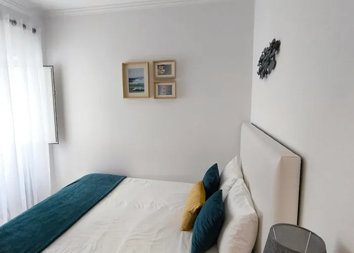 Casinhas Adelaide Nazare