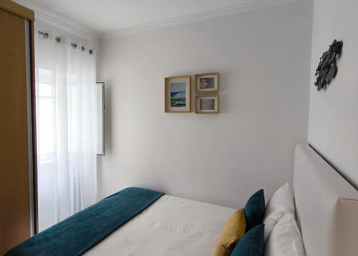 Casinhas Adelaide Holiday home *