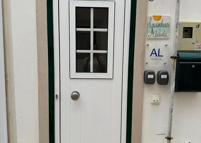 Casinhas Adelaide Nazare